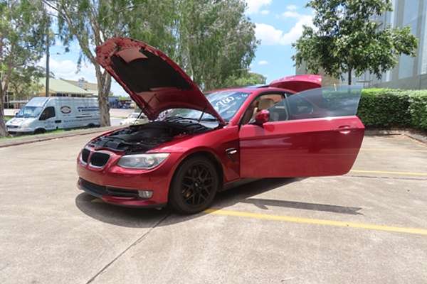 2010 BMW 3 Series 320d E92