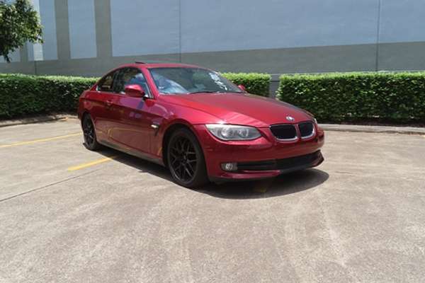 2010 BMW 3 Series 320d E92
