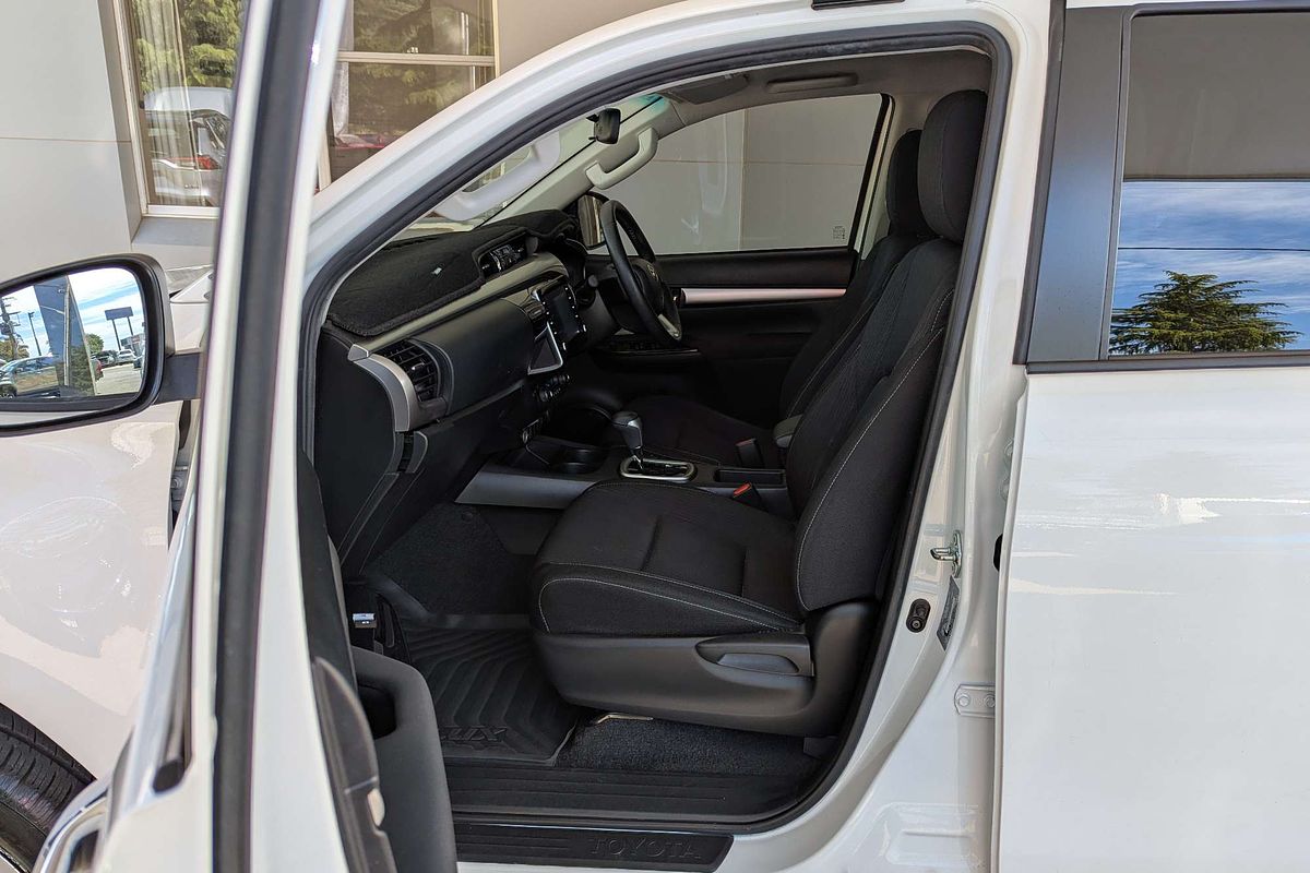 2021 Toyota Hilux SR5 GUN126R 4X4