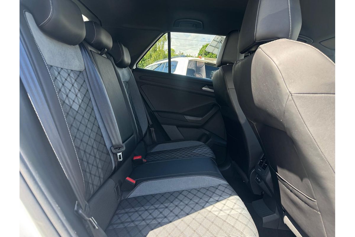 2022 Volkswagen T-Roc 140TSI R-LINE D1 MY23