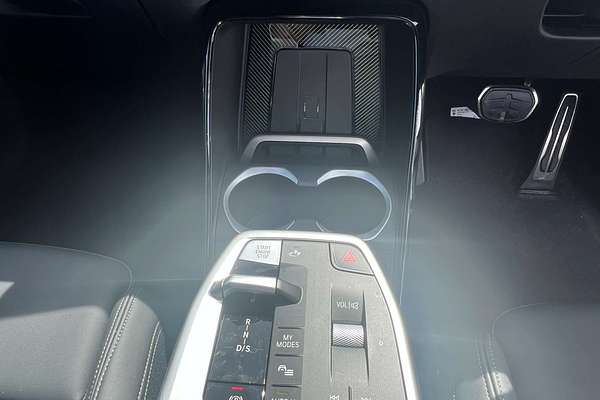 2025 BMW X1 xDrive20i M Sport U11