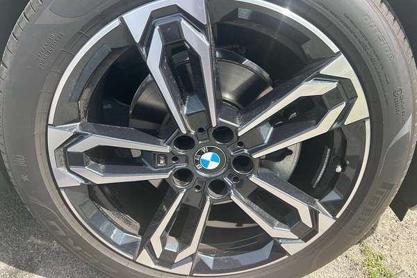 2025 BMW X1 xDrive20i M Sport U11