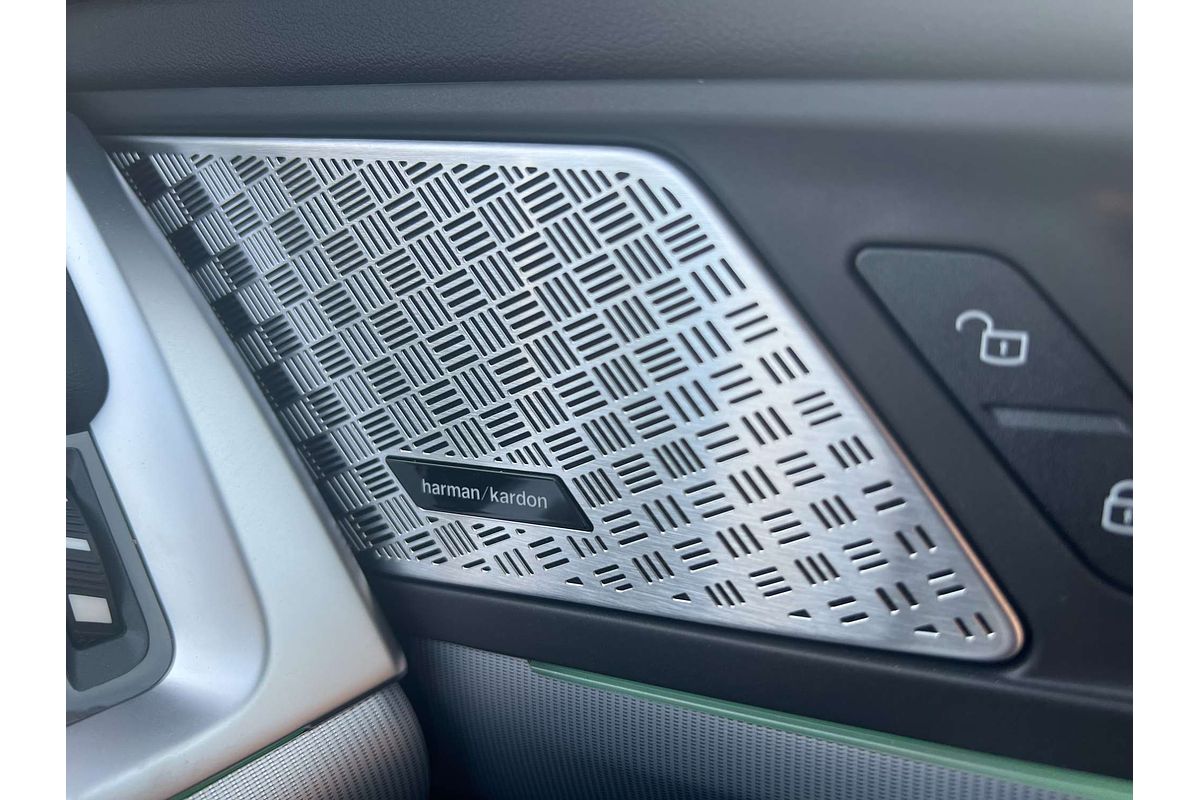 2025 BMW X1 xDrive20i M Sport U11