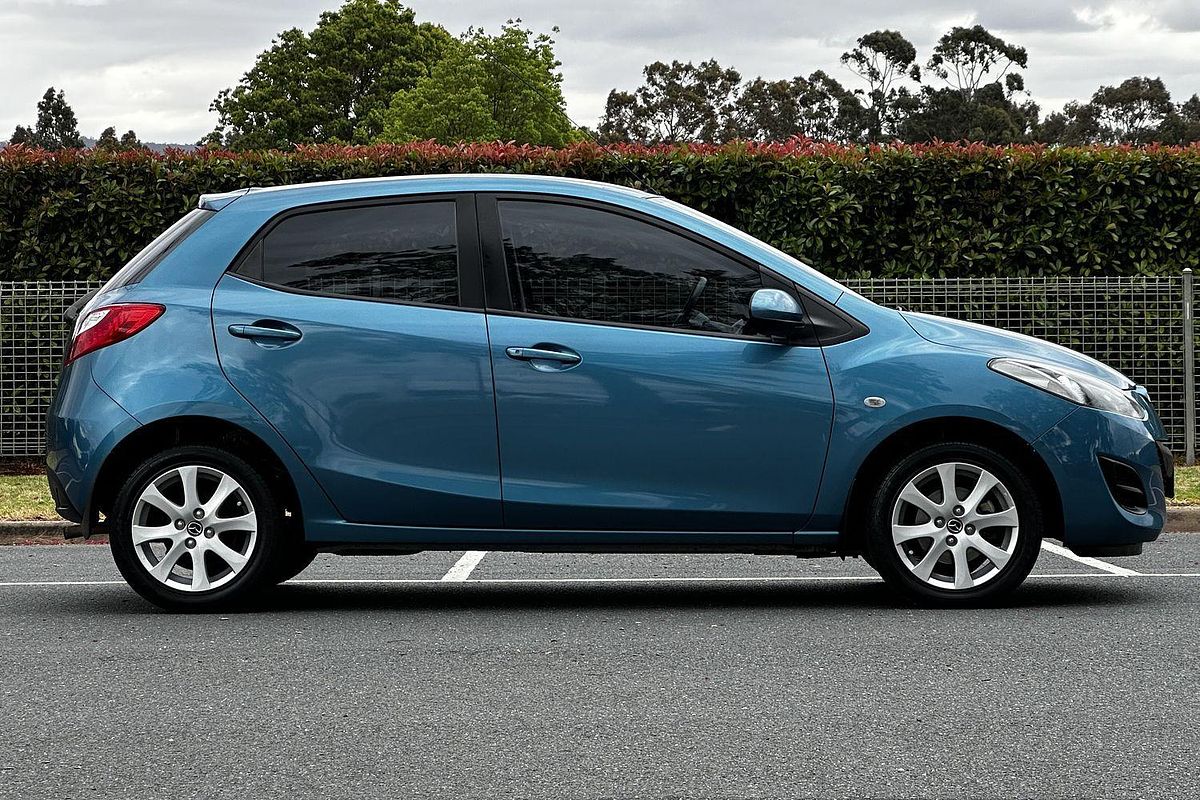 2014 Mazda 2 Neo Sport DE Series 2