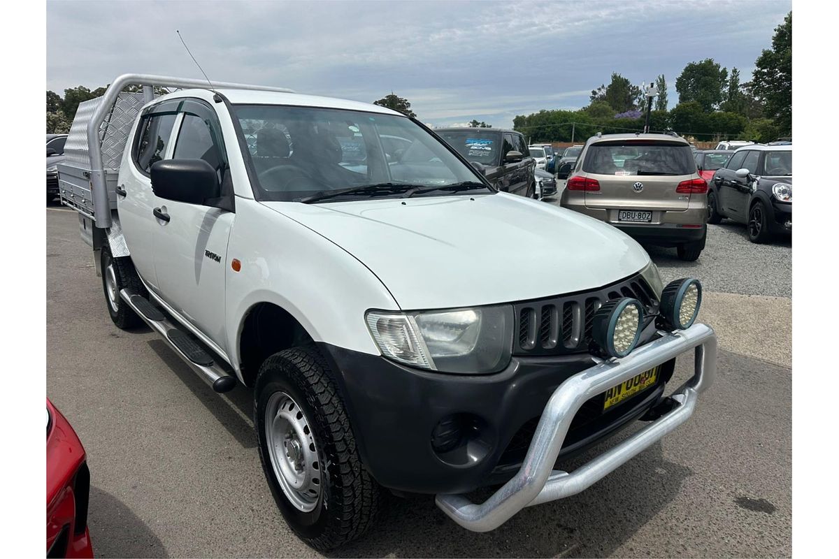 2006 Mitsubishi Triton GLX ML REAR WHEEL DRIVE