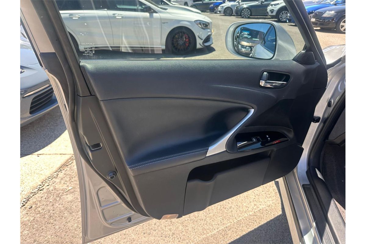 2012 Lexus IS PRESTIGE GSE20R MY11