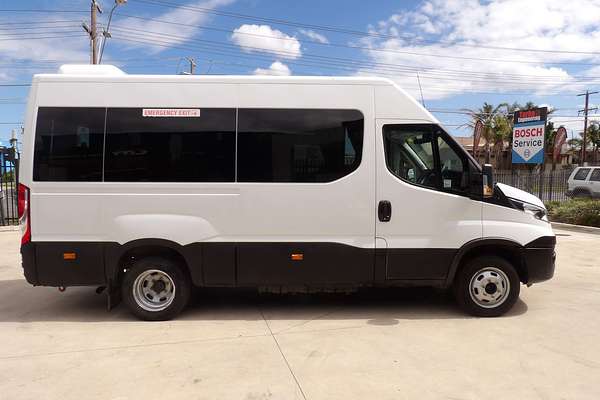 2019 Iveco Daily Minibus Shuttle 12