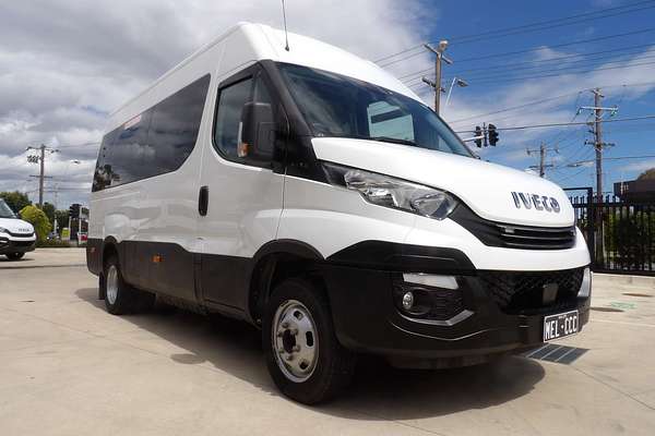 2019 Iveco Daily Minibus Shuttle 12
