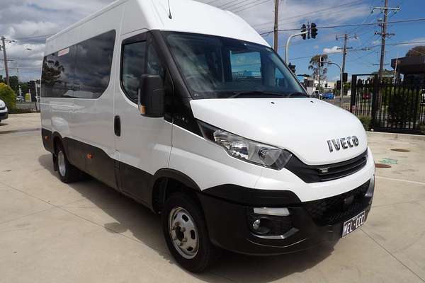 2019 Iveco Daily Minibus Shuttle 12