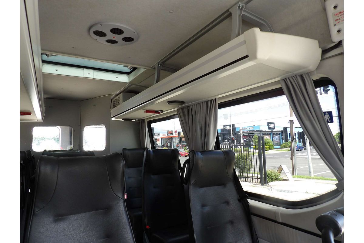 2019 Iveco Daily Minibus Shuttle 12