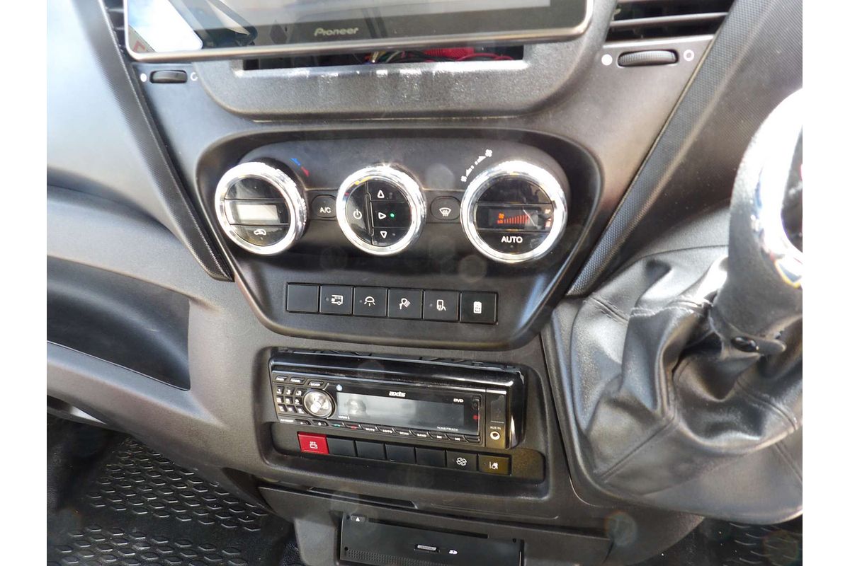 2019 Iveco Daily Minibus Shuttle 12