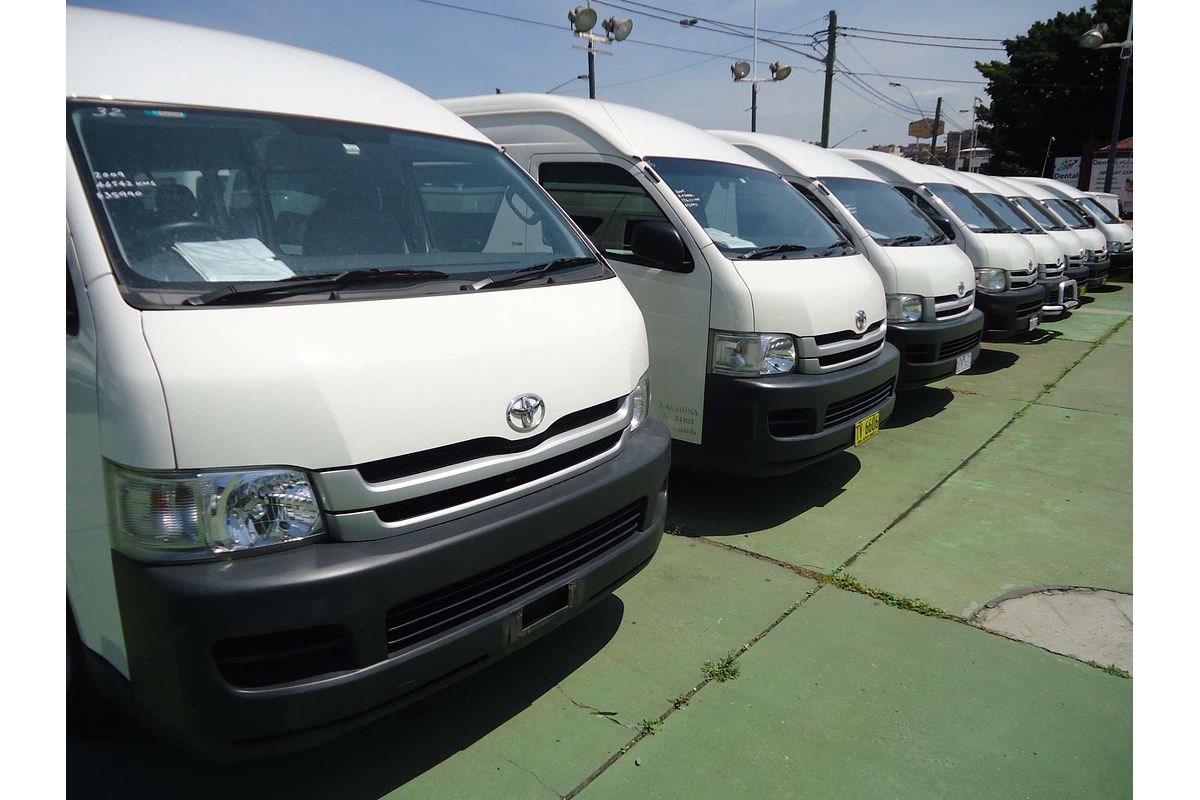 2016 Toyota Hiace LWB KDH201R MY16