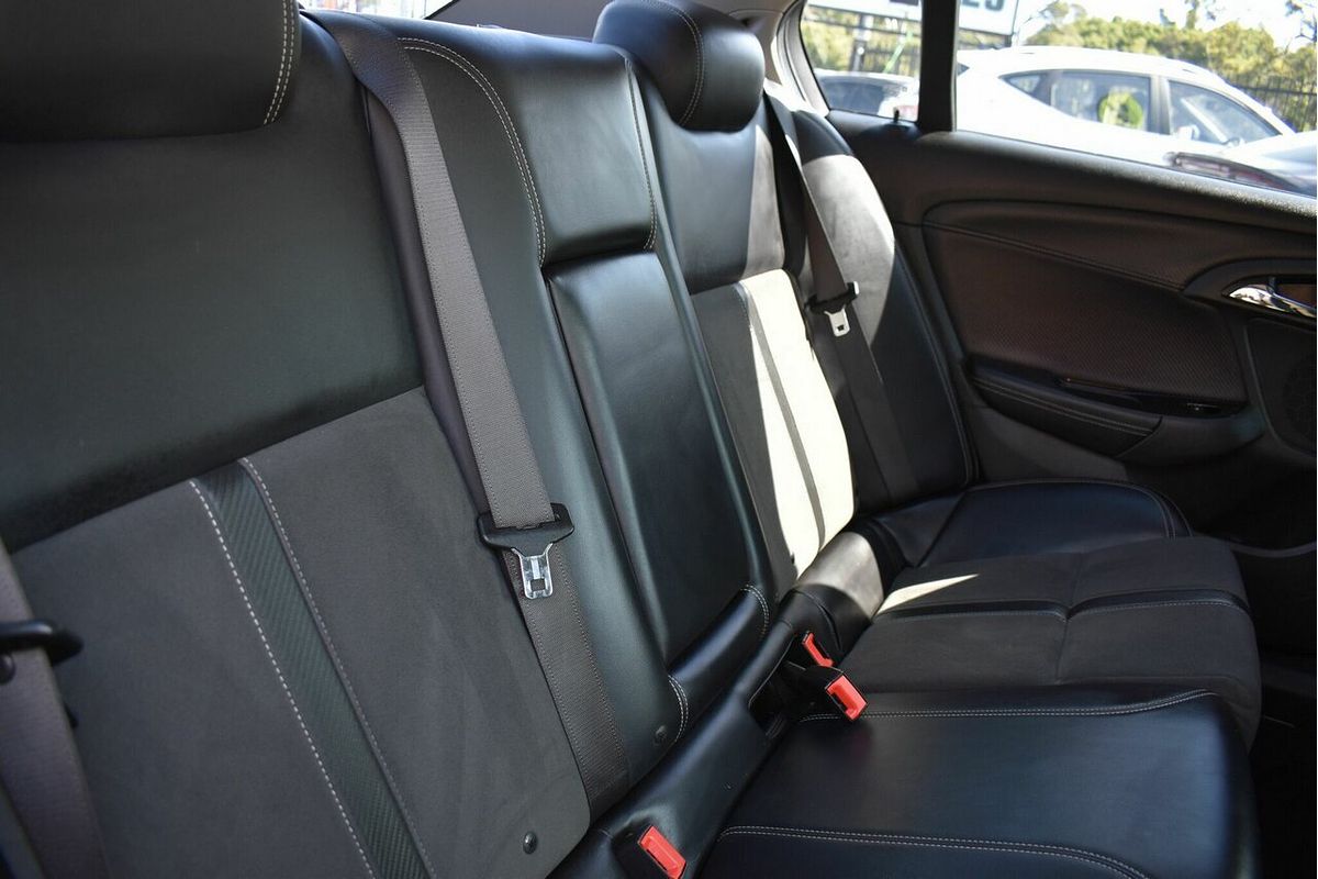 2016 Holden Commodore SV6 VF Series II