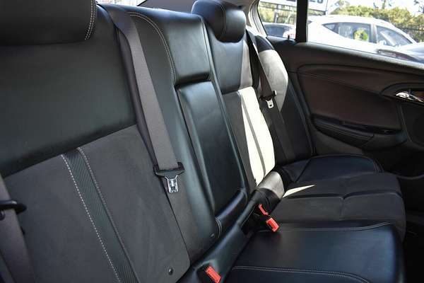 2016 Holden Commodore SV6 VF Series II