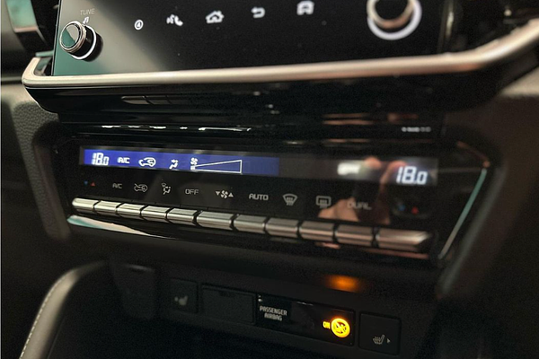 2025 Isuzu MU-X LS-T