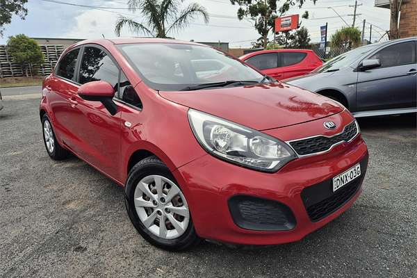 2013 Kia Rio S UB