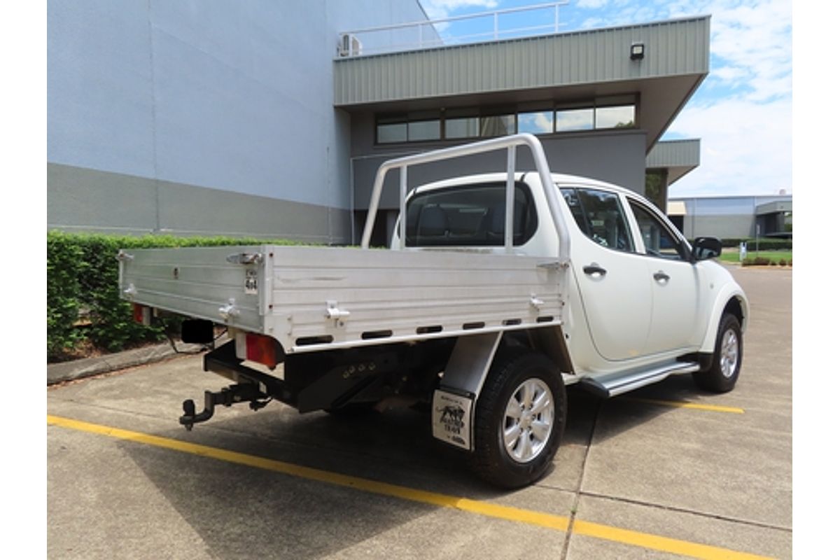 2014 Mitsubishi Triton GLX MN 4X4
