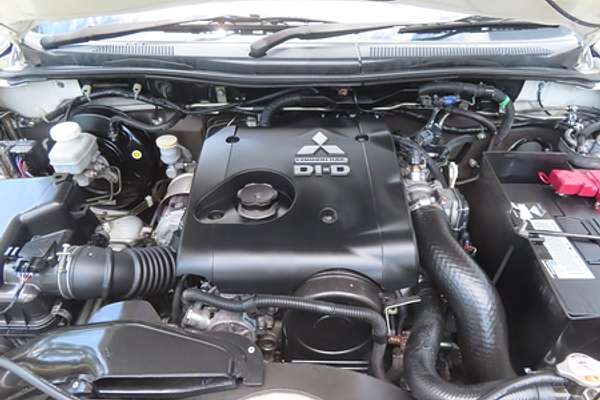 2014 Mitsubishi Triton GLX MN 4X4