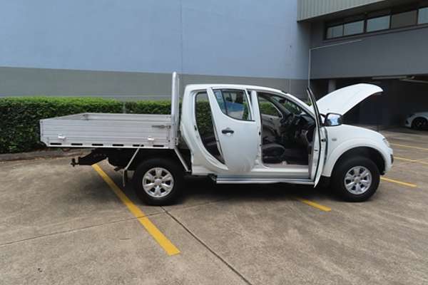 2014 Mitsubishi Triton GLX MN 4X4