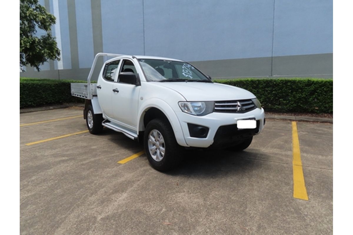 2014 Mitsubishi Triton GLX MN 4X4