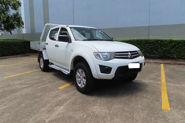 2014 Mitsubishi Triton GLX MN 4X4