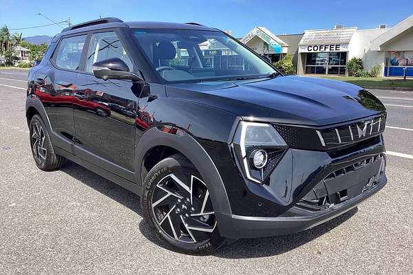 2025 Mahindra XUV3XO AX7L