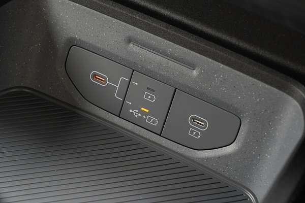 2025 Kia Tasman S TK 4X4