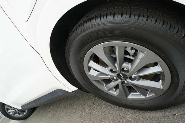 2023 Kia Carnival S KA4