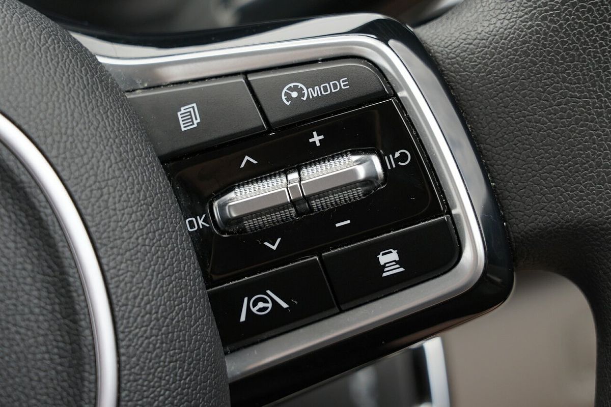 2023 Kia Carnival S KA4