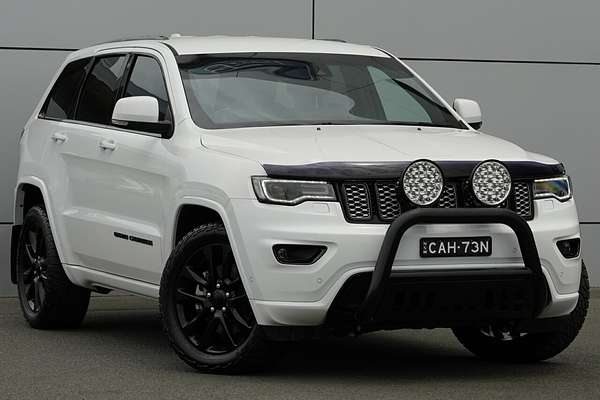 2020 Jeep Grand Cherokee Night Eagle WK