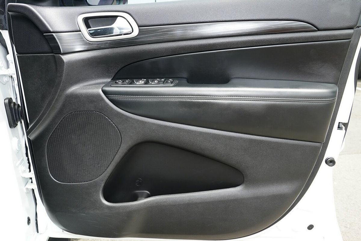 2020 Jeep Grand Cherokee Night Eagle WK