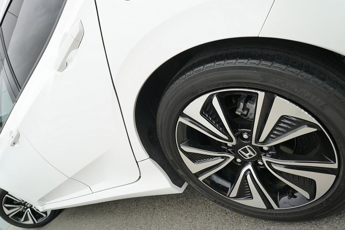 2019 Honda Civic VTi-LX 10th Gen