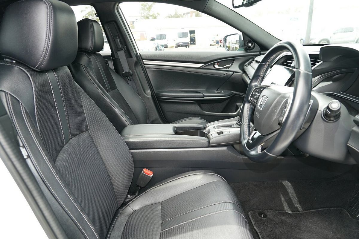 2019 Honda Civic VTi-LX 10th Gen