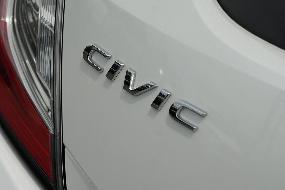 2019 Honda Civic VTi-LX 10th Gen