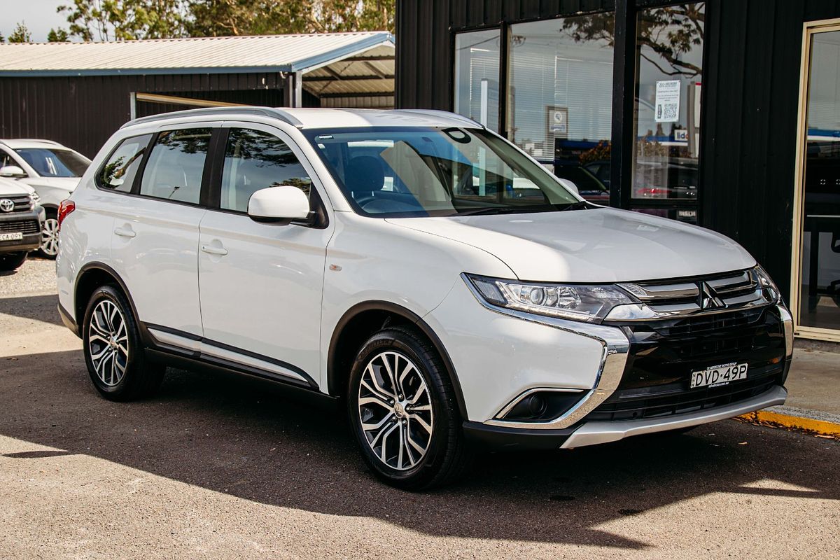 2017 Mitsubishi Outlander ES ZL