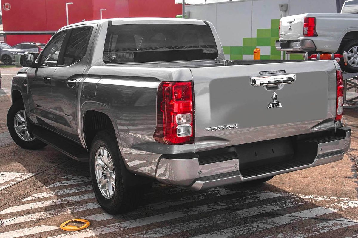 2025 Mitsubishi Triton GLX+ MV 4X4