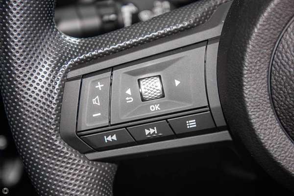 2025 Mitsubishi Triton GLX+ MV 4X4