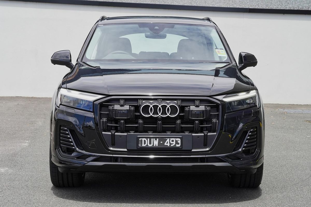 2025 Audi Q7 45 TFSI 4M