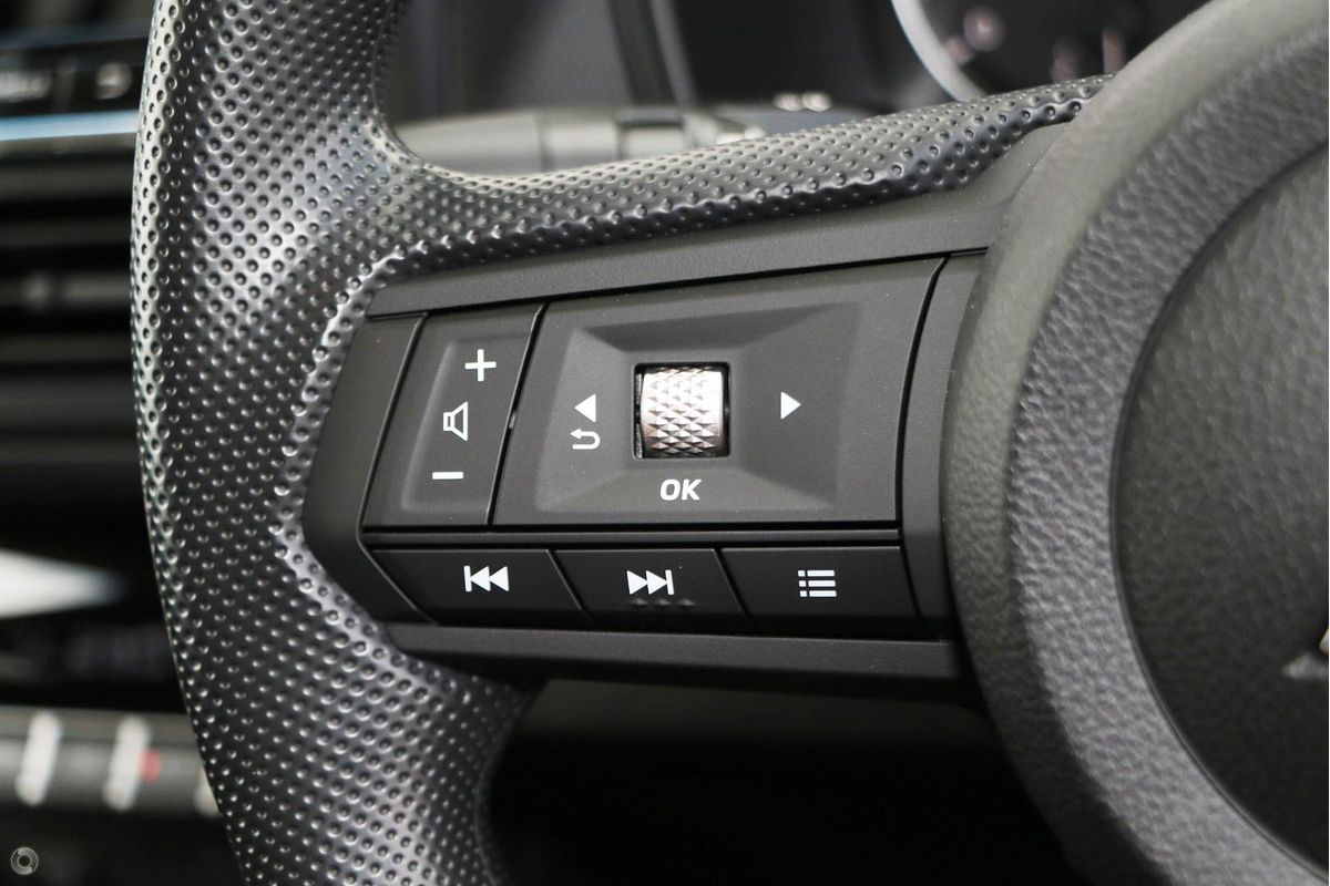 2025 Mitsubishi Triton GLX+ MV 4X4