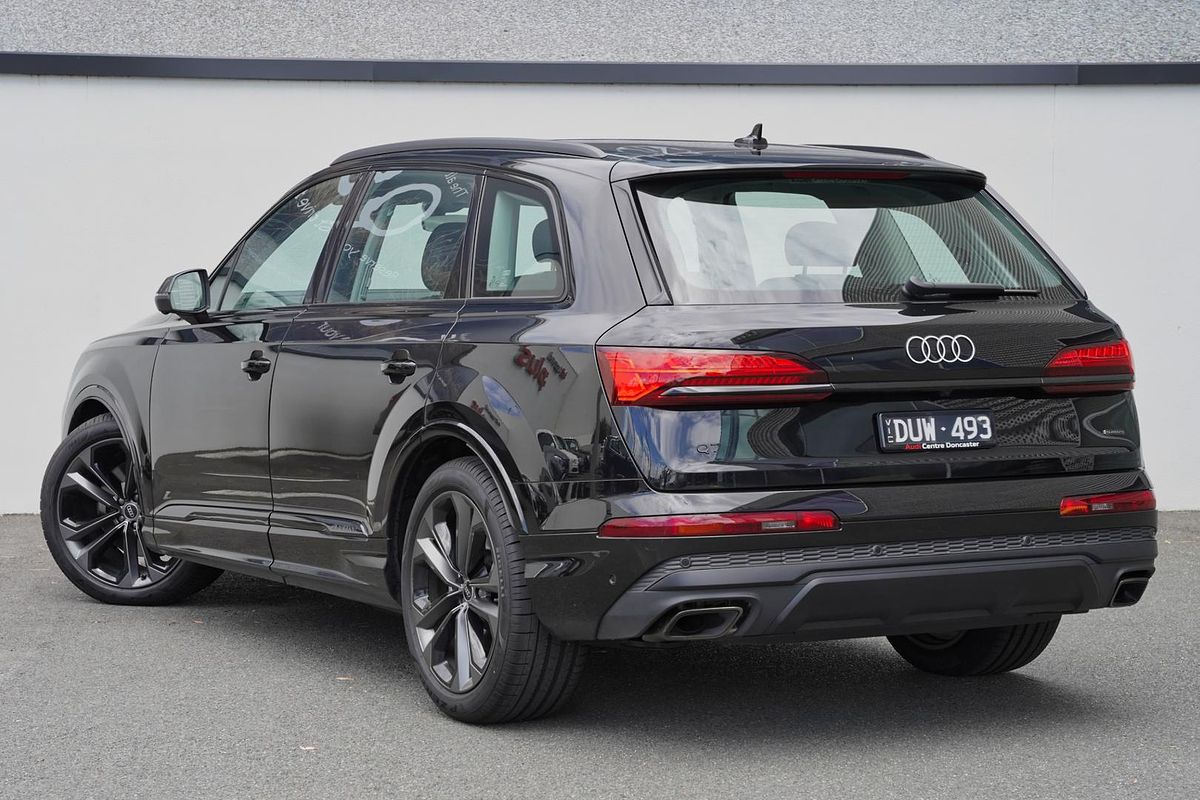 2025 Audi Q7 45 TFSI 4M