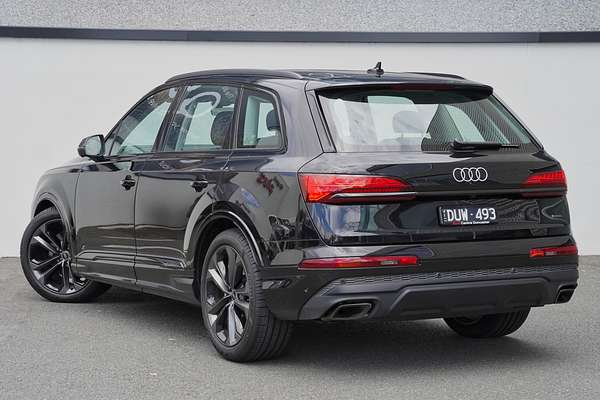 2025 Audi Q7 45 TFSI 4M