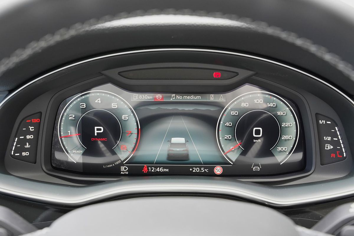 2025 Audi Q7 45 TFSI 4M