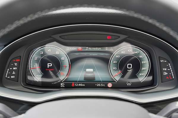 2025 Audi Q7 45 TFSI 4M