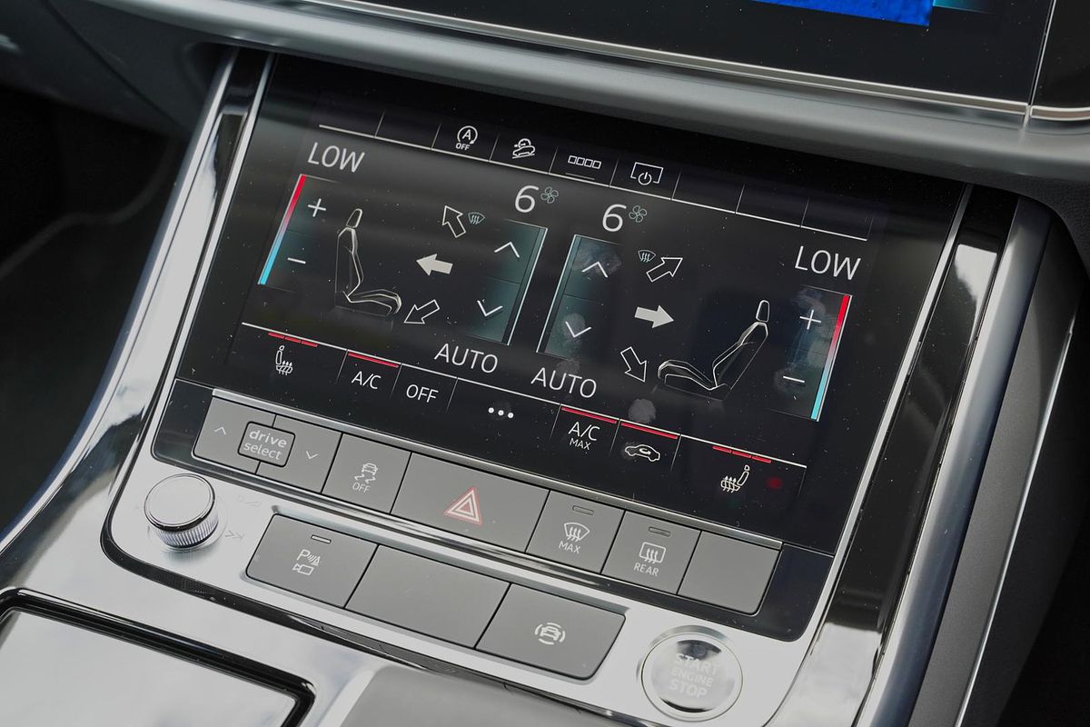 2025 Audi Q7 45 TFSI 4M