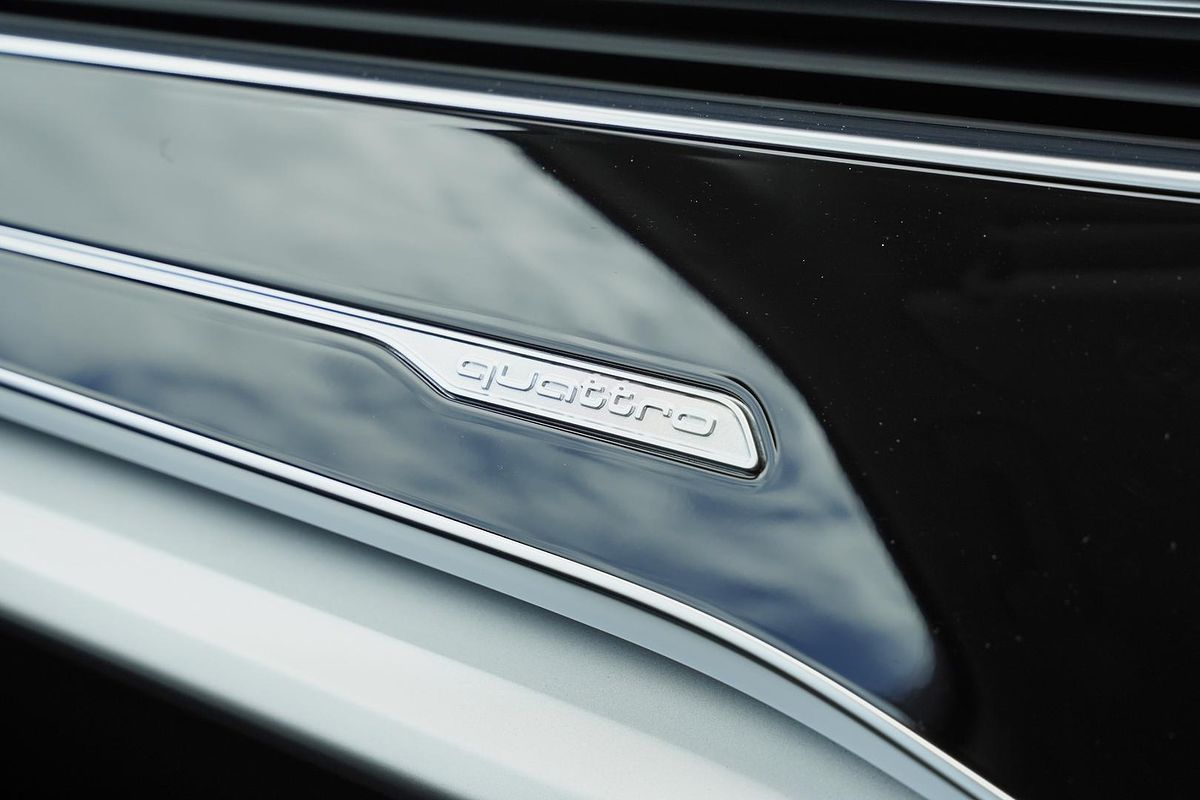 2025 Audi Q7 45 TFSI 4M