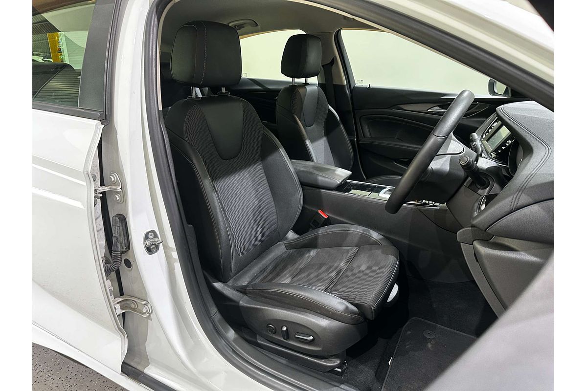 2018 Holden Commodore RS ZB