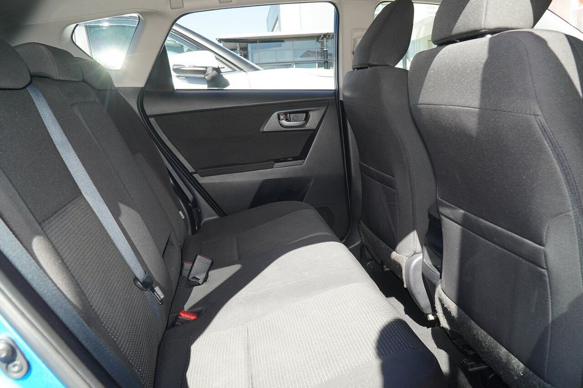 2017 Toyota Corolla Hybrid ZWE186R