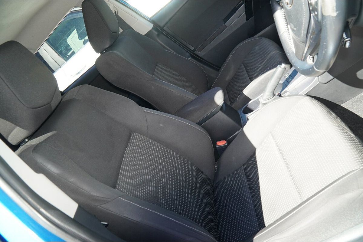 2017 Toyota Corolla Hybrid ZWE186R