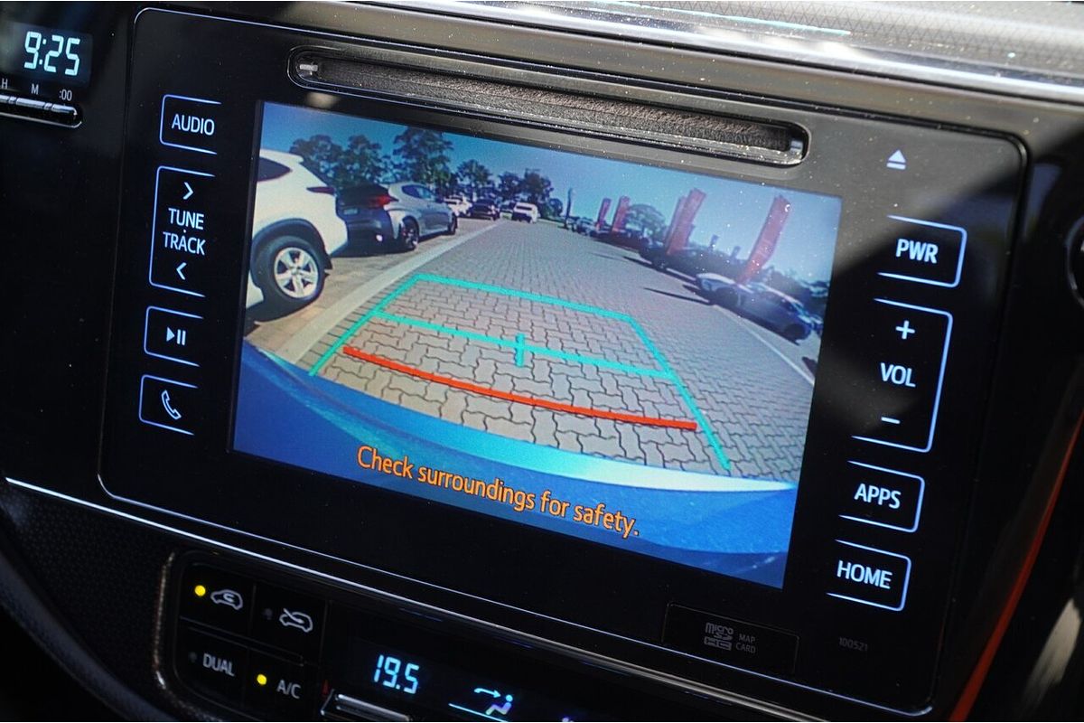 2017 Toyota Corolla Hybrid ZWE186R