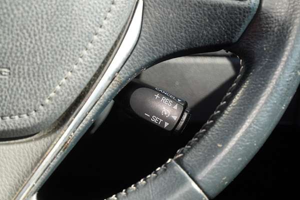 2017 Toyota Corolla Hybrid ZWE186R